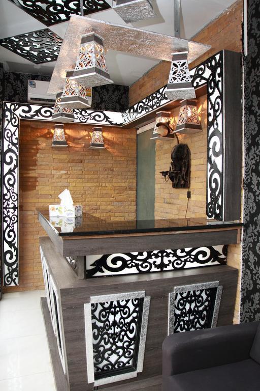 Harrys Suite Hotel Bangkok Dış mekan fotoğraf